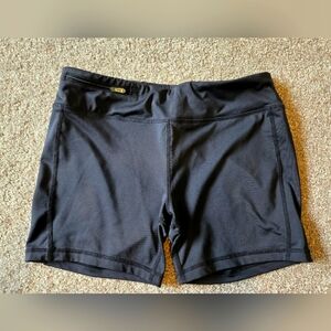 Oiselle biker shorts